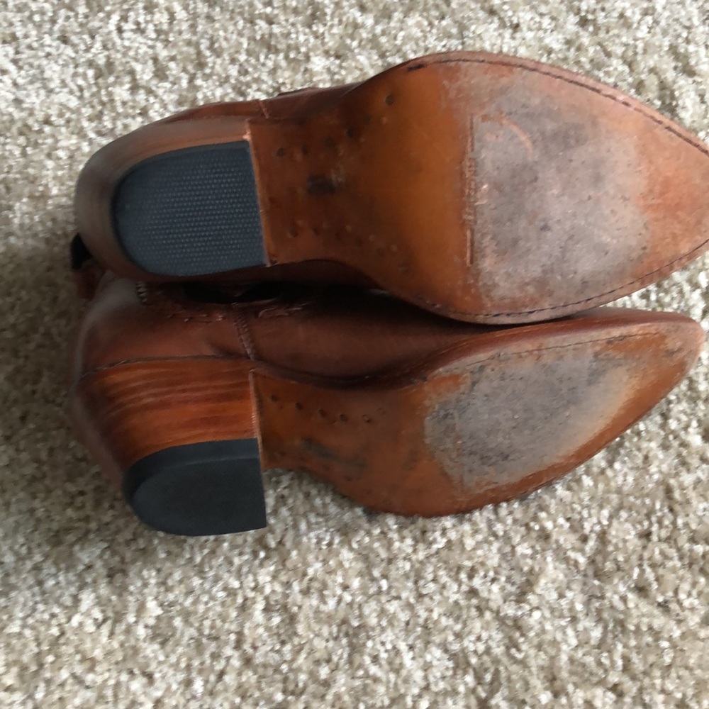 Allen’s Booties - Picture 4 of 7